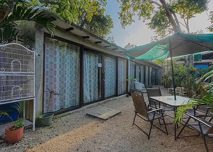 Primitive Selfcheck-in Adults Only 2* Tulum