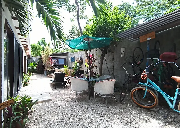 Primitive Selfcheck-in Adults Only 2* Tulum